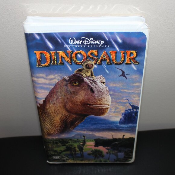 3/$55❤️sealed Walt Disney Pictures DINOSAUR (2000) White Clamshell VHS 2001 Epic - Picture 1 of 6